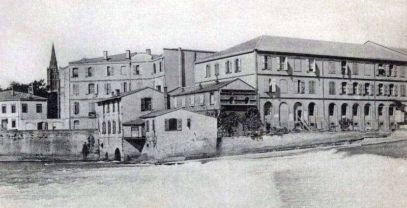 Les moulins du château Narbonnais, sur la Garonnette, avenue Maurice-Hauriou.