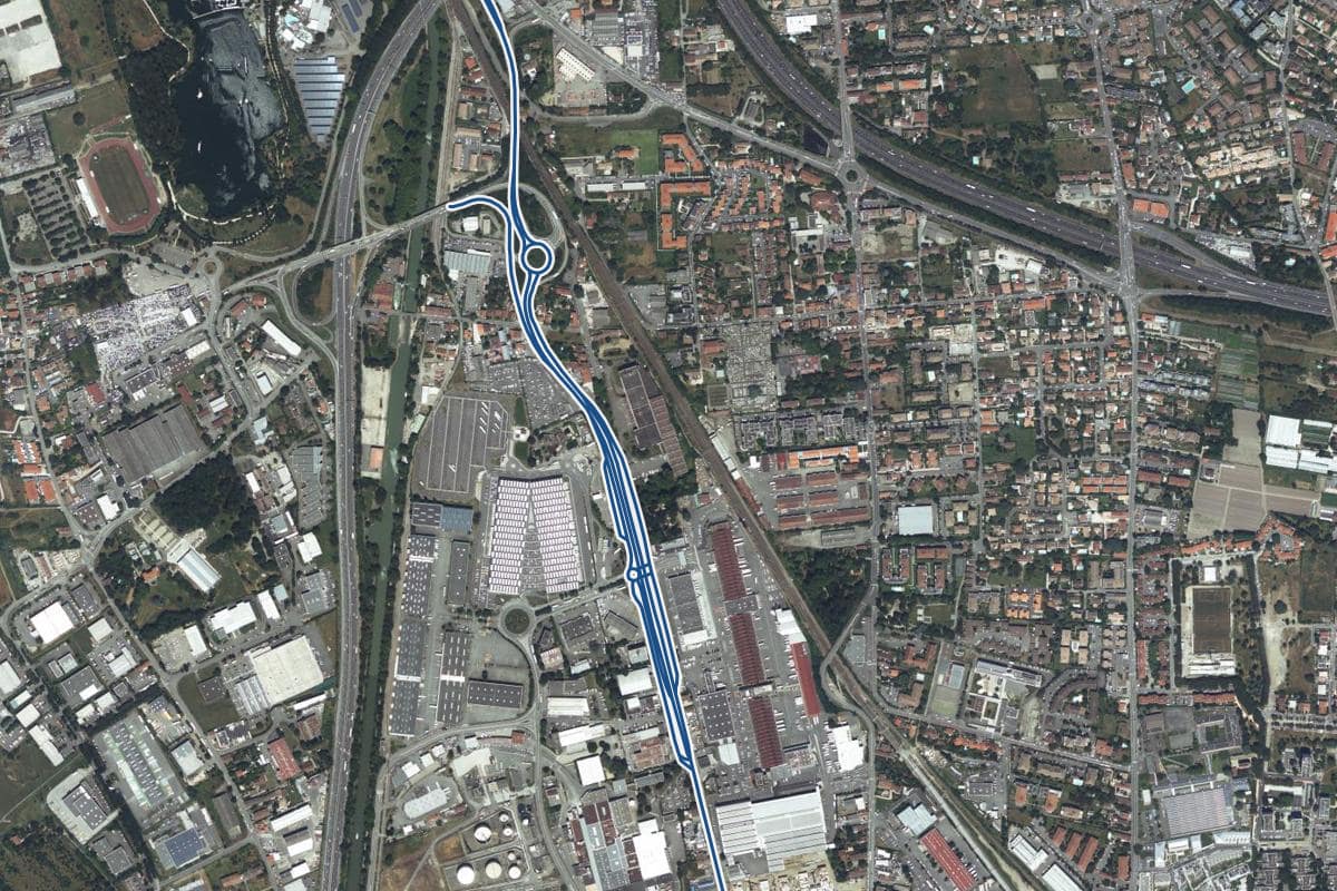 Vue aérienne du quartier de la Barrière de Paris en 2025, au même cadrage, les 27 rues qui ont un prix au m² tracées en bleu