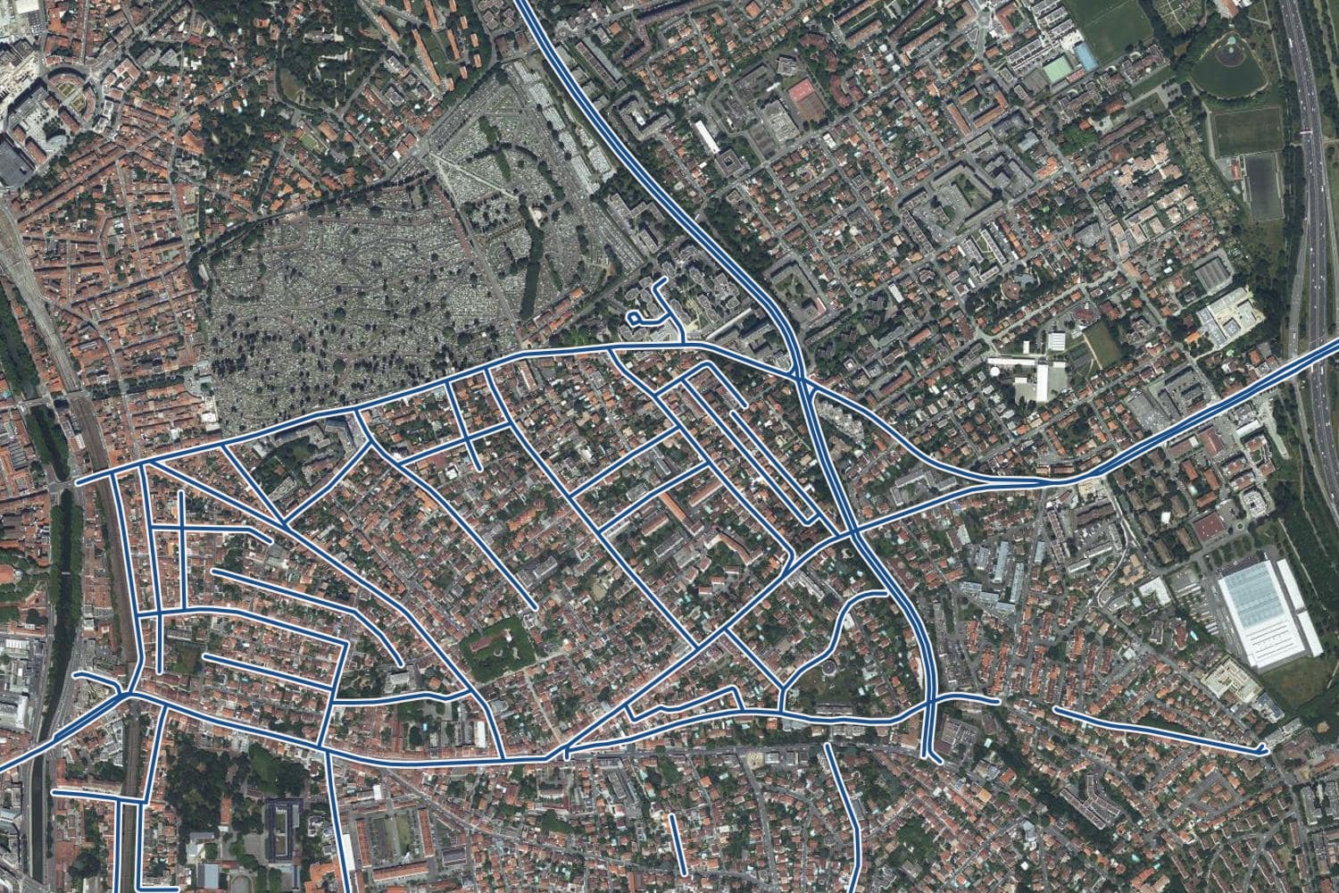 Vue aérienne du quartier de Guilheméry à Toulouse, les 40 rues qui ont un prix au m² tracées en bleu